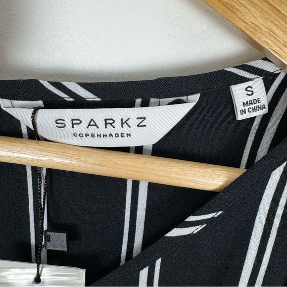 Sparkz Copenhagen Short Sleeve Crop Wide Leg Jumpsuit Black White Stripe Small - Picture 9 of 15